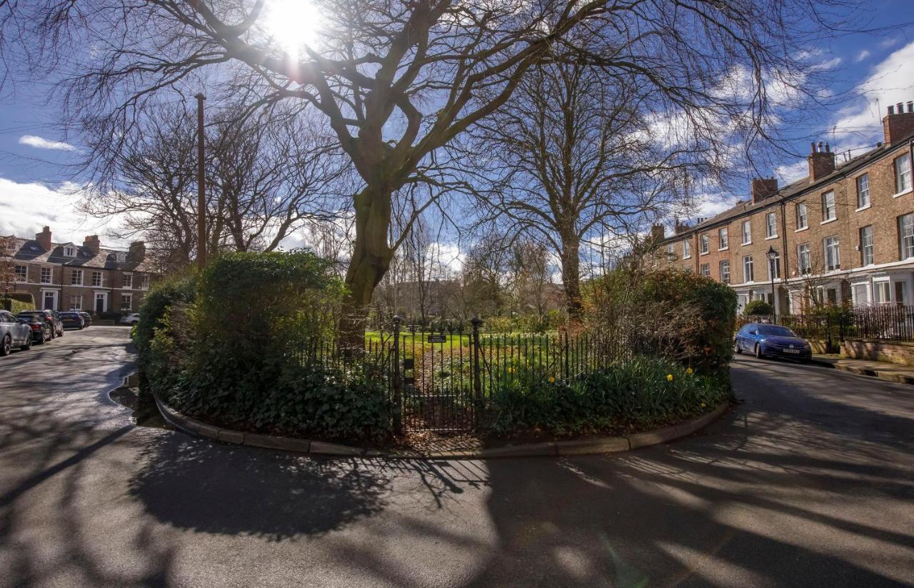 The Garden Square - Unique Luxury Apartment In Historic Garden Square - Ideal For 2 People York Exterior photo